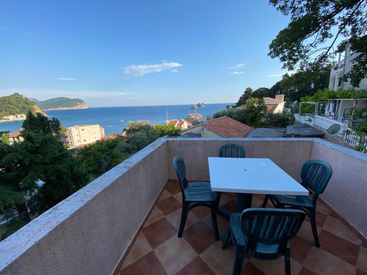 Apartments Katarina Garden Petrovac na moru Exterior foto