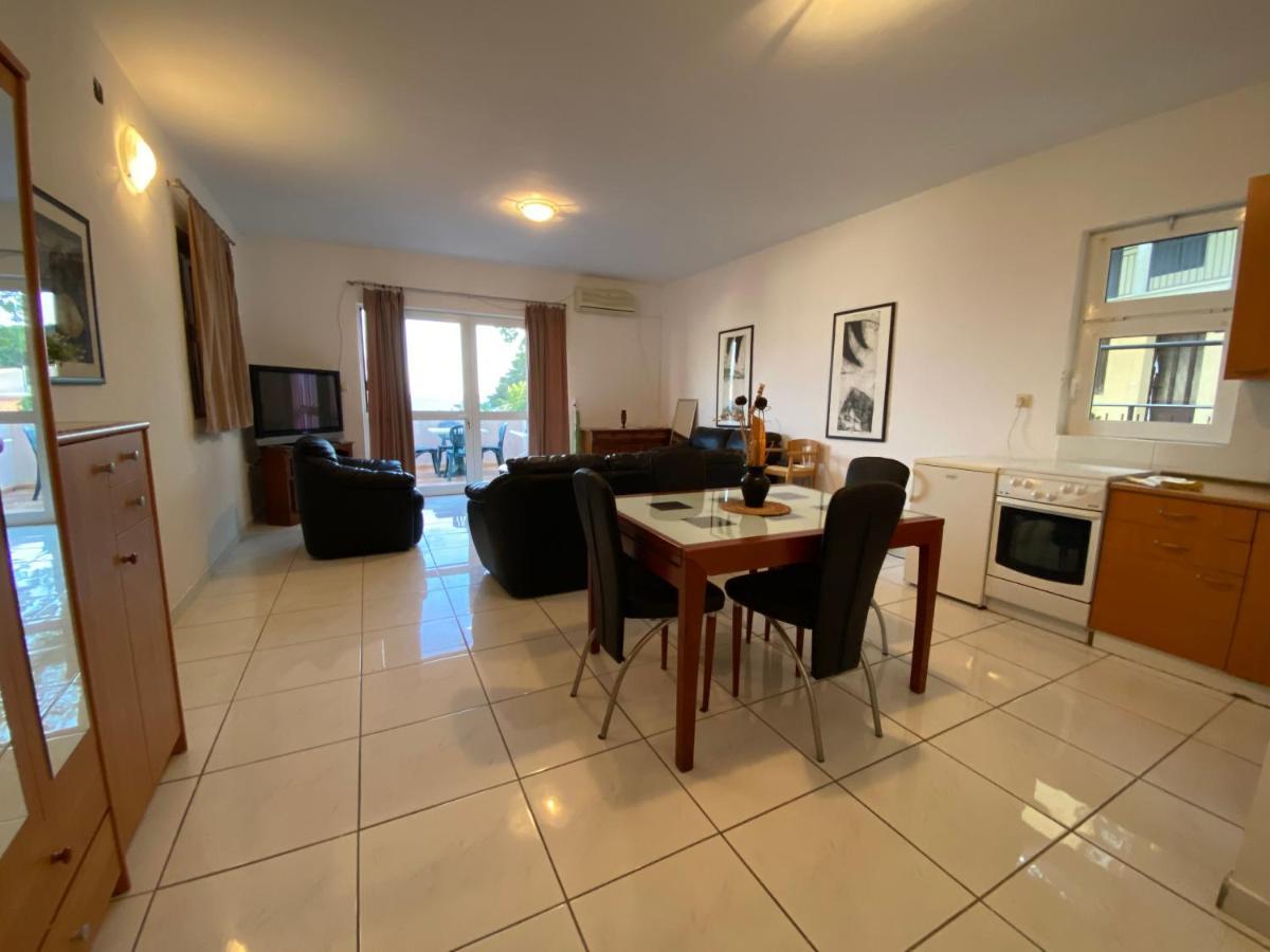 Apartments Katarina Garden Petrovac na moru Exterior foto