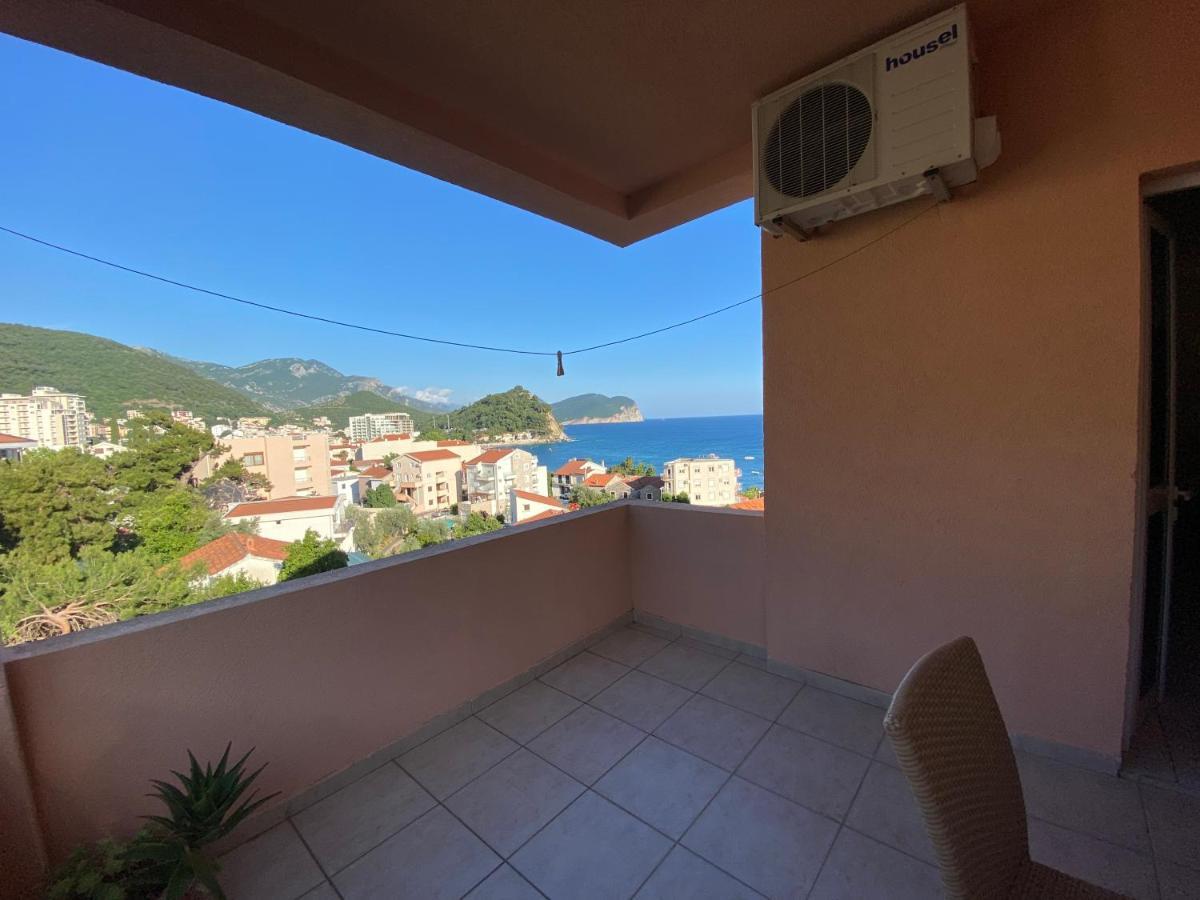 Apartments Katarina Garden Petrovac na moru Exterior foto