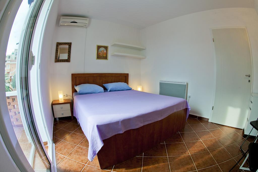 Apartments Katarina Garden Petrovac na moru Zimmer foto