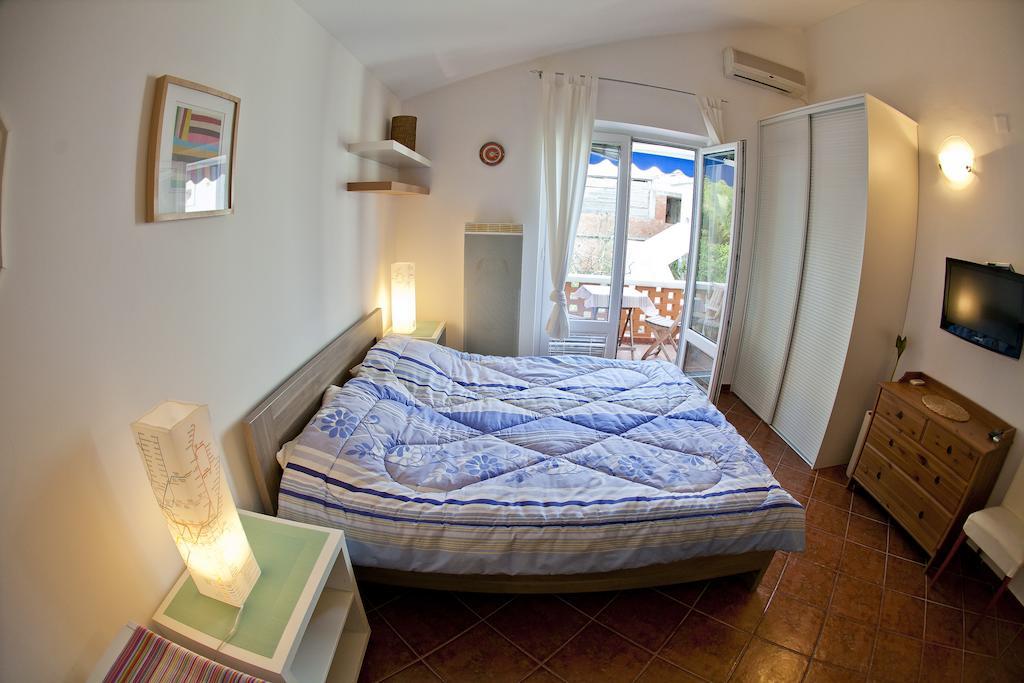 Apartments Katarina Garden Petrovac na moru Zimmer foto