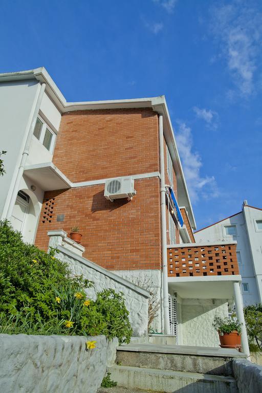 Apartments Katarina Garden Petrovac na moru Exterior foto